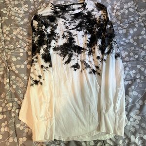 Holister Mens Curved Hem Tee